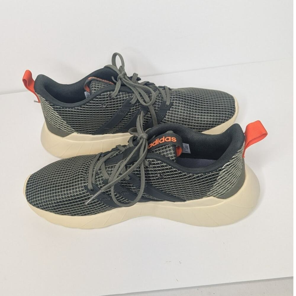 Adidas Questar Flow Green Legend Earth Orange Men boys size 6.5 - Picture 8 of 10